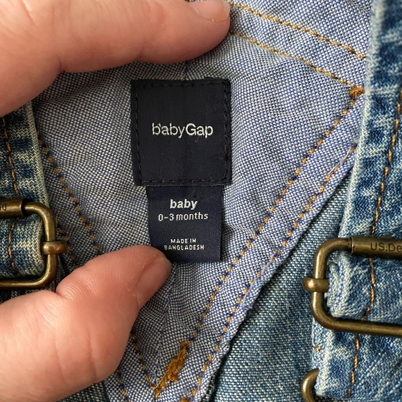 Baby gap 0-3 unisex overalls - Picture 2 of 3